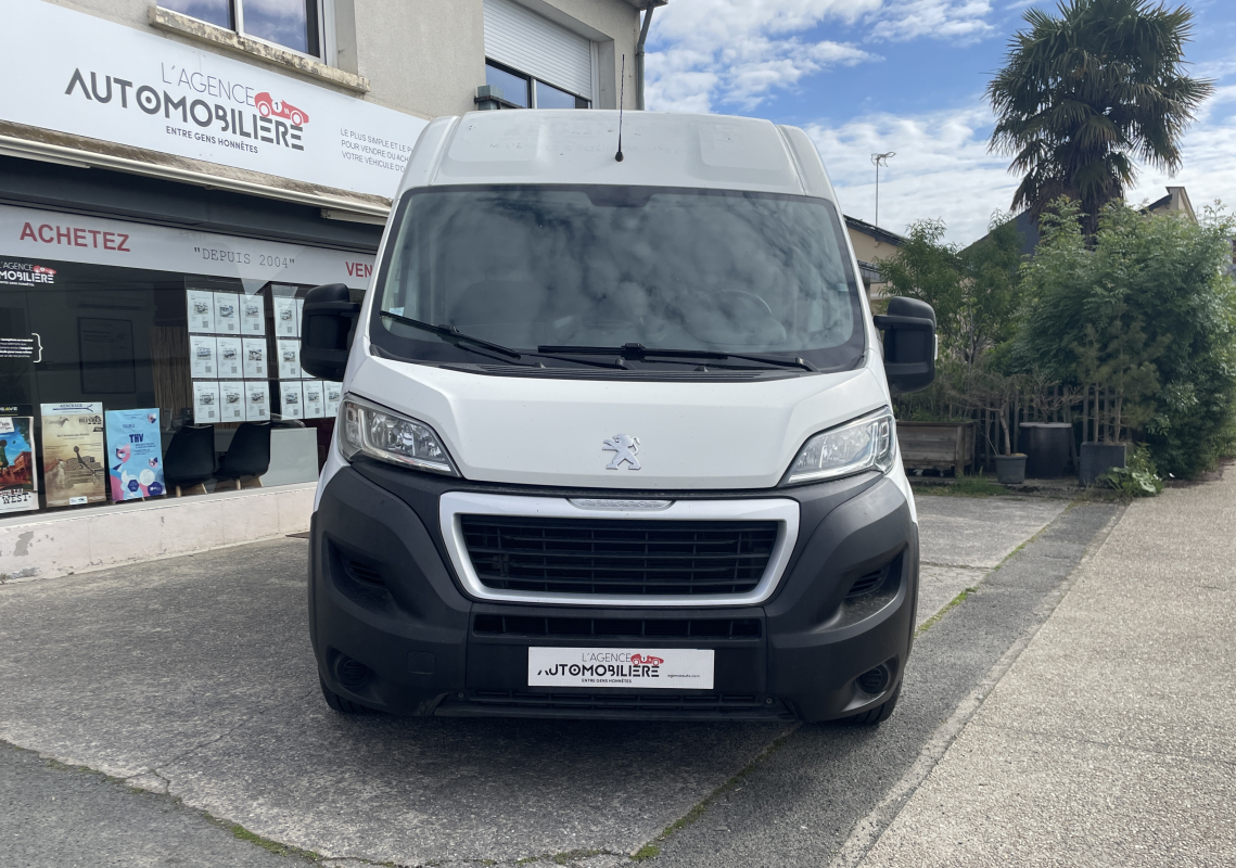 Peugeot Boxer — 2