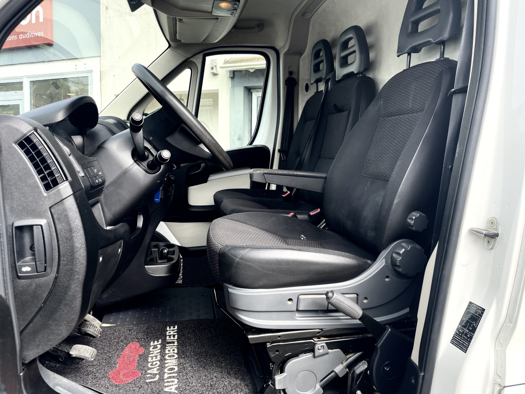 Peugeot Boxer — 13