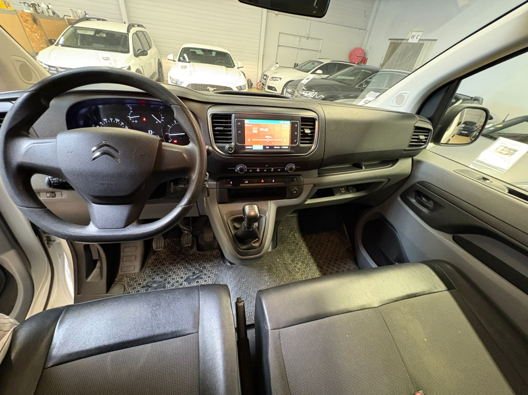 Citroen Jumpy — 17