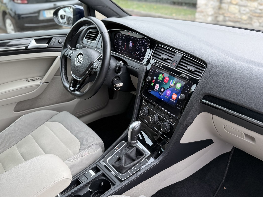 Volkswagen Golf — 12