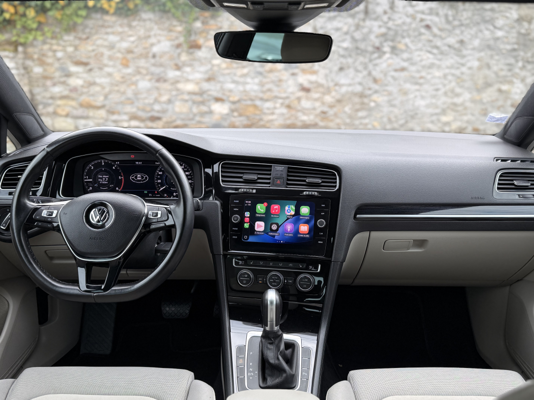 Volkswagen Golf — 15