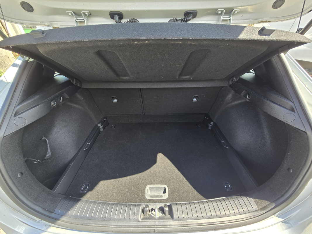 Kia Ceed — 12
