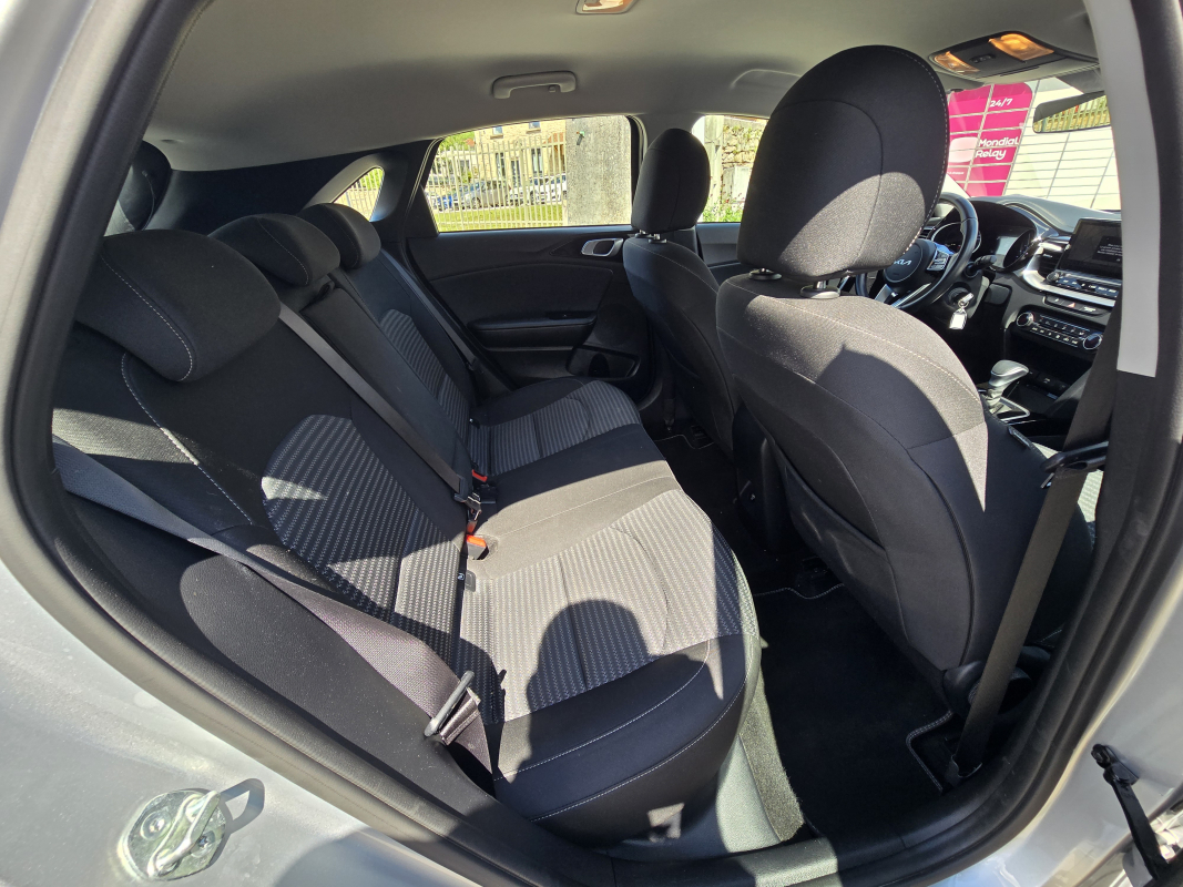 Kia Ceed — 19