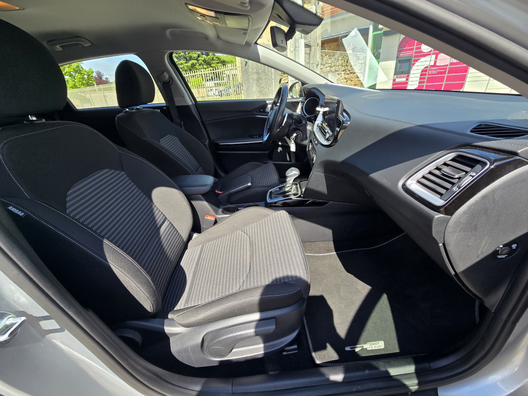 Kia Ceed — 20