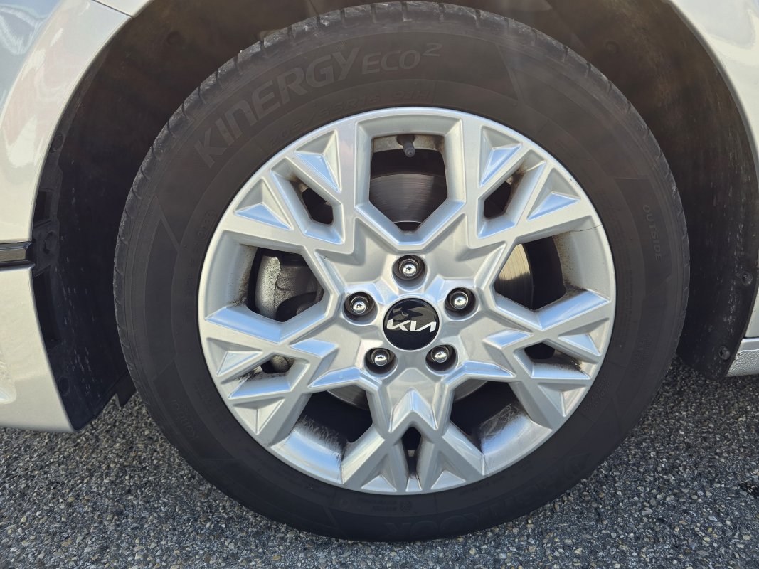 Kia Ceed — 33