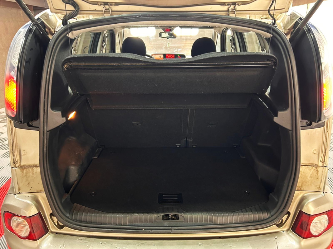 Citroen C3 Picasso — 17