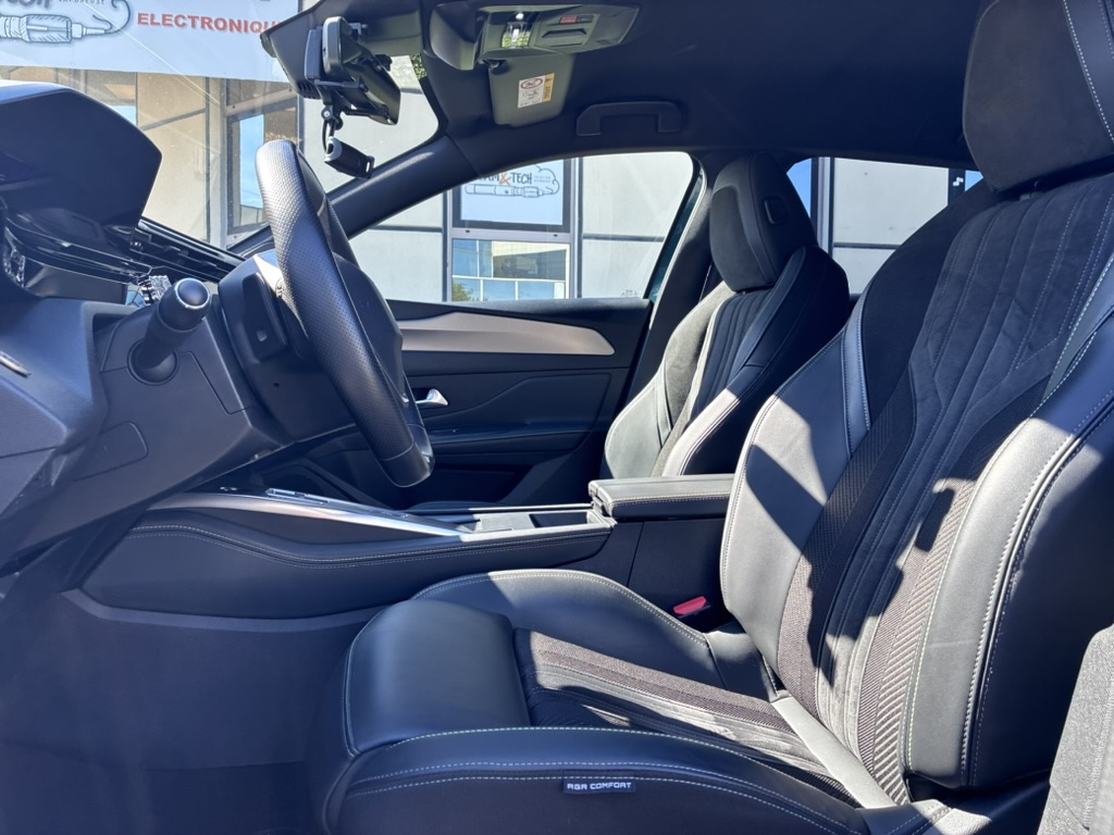 Peugeot 308 — 9