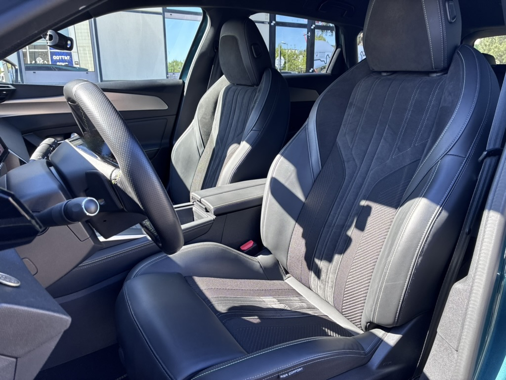 Peugeot 308 — 10