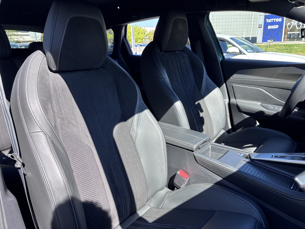 Peugeot 308 — 15