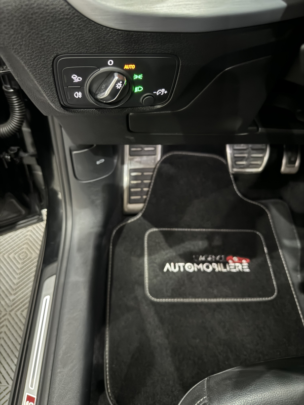 Audi Q2 — 35