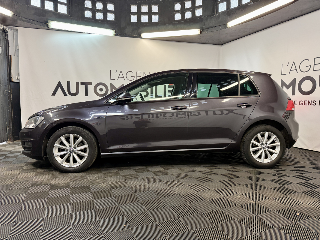 Volkswagen Golf — 8