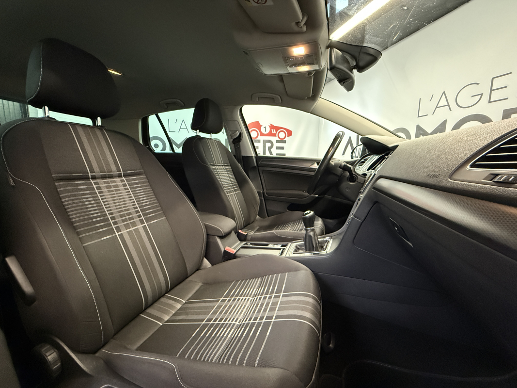 Volkswagen Golf — 14