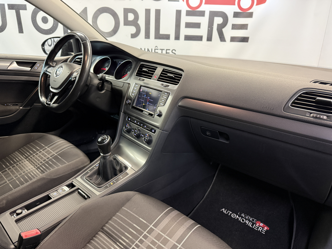 Volkswagen Golf — 13