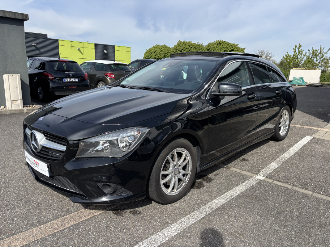 Mercedes CLA — 3