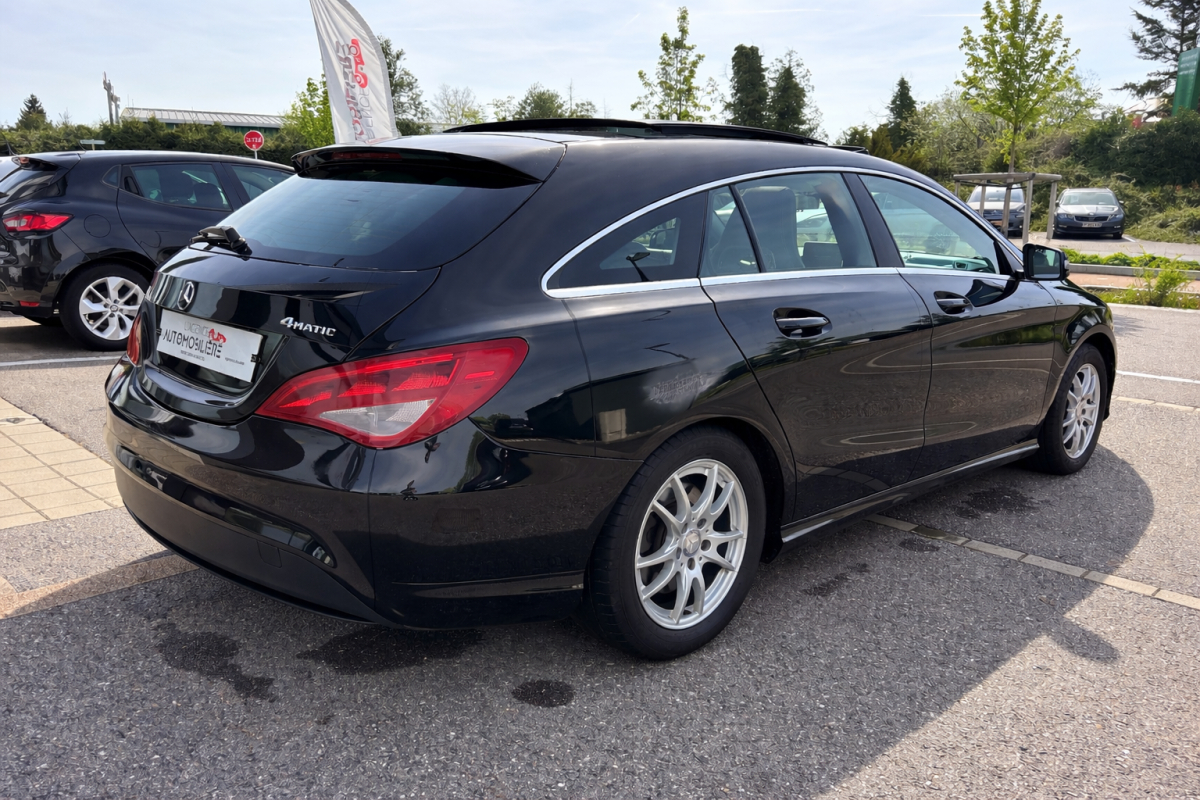 Mercedes CLA — 7