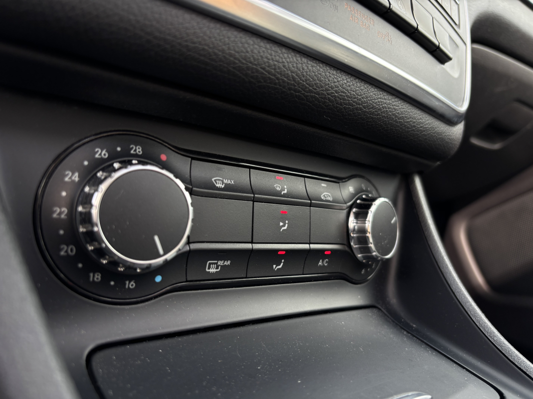 Mercedes CLA — 18