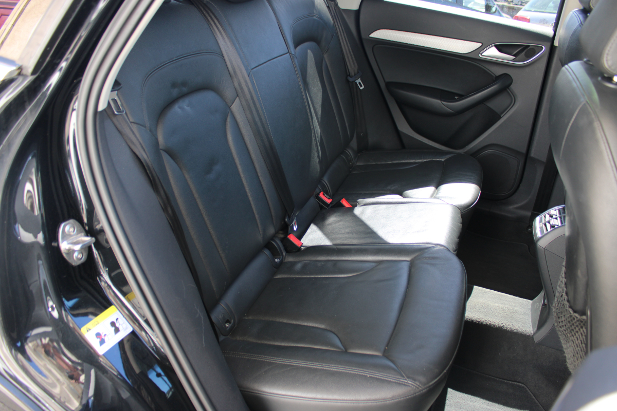 Audi Q3 — 13