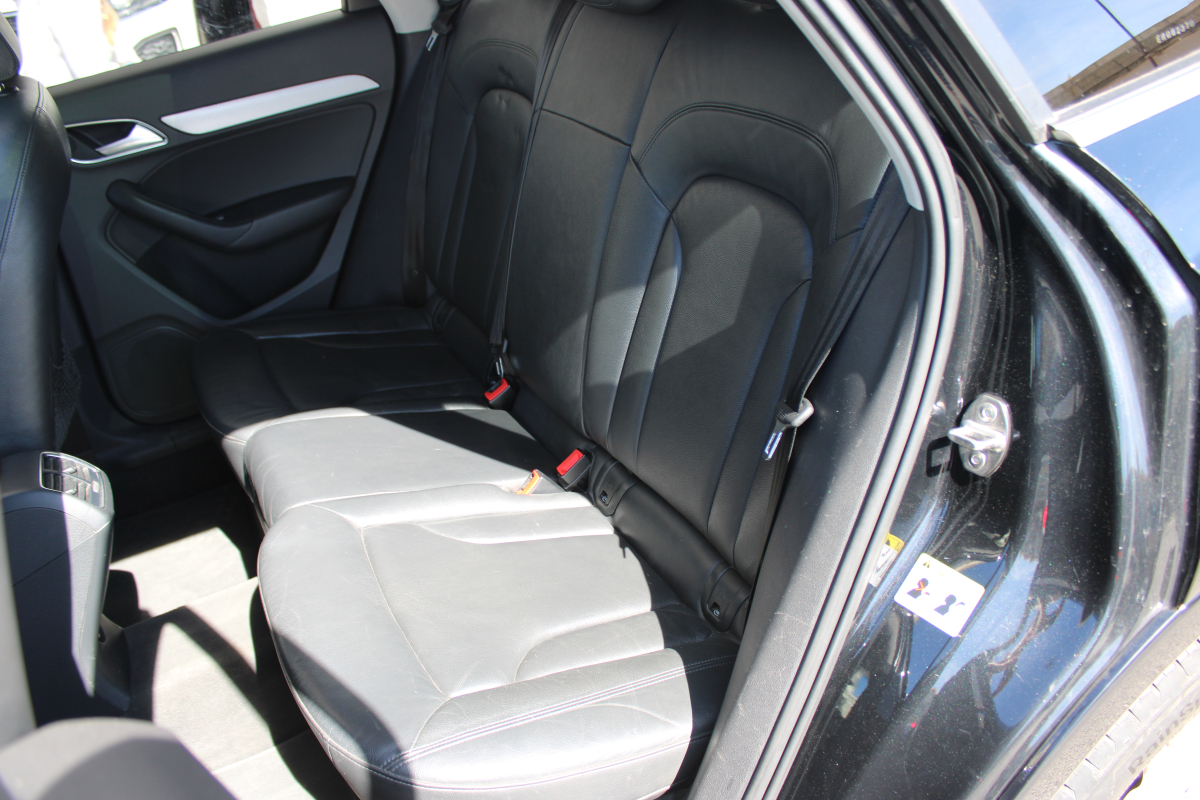 Audi Q3 — 25