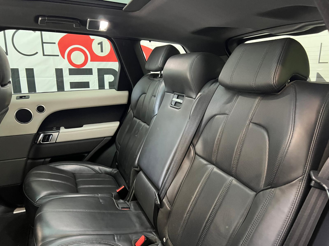 Land Rover Range Rover Sport — 12