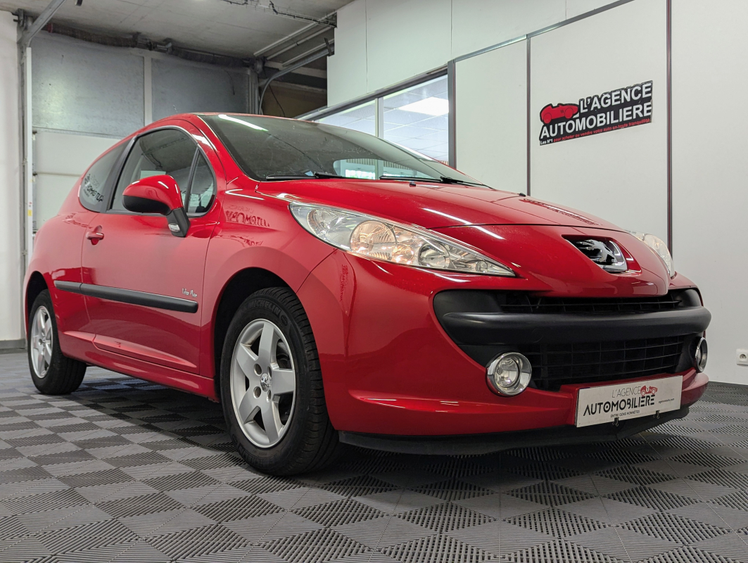 Peugeot 207 — 2