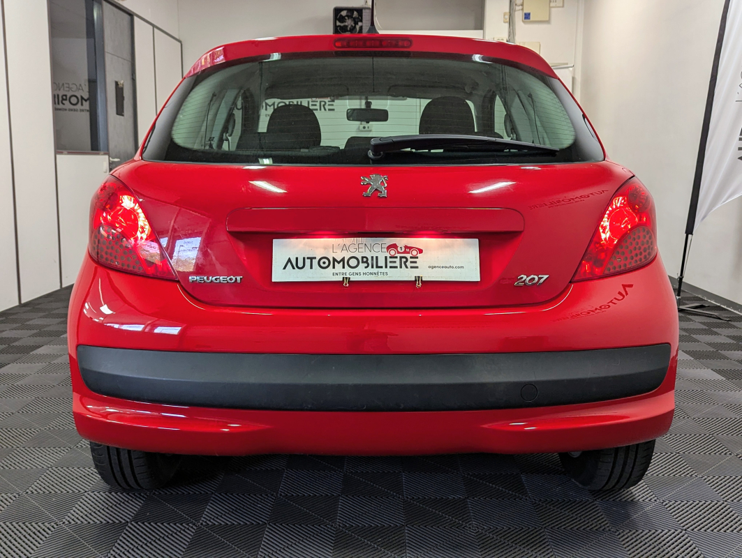 Peugeot 207 — 5