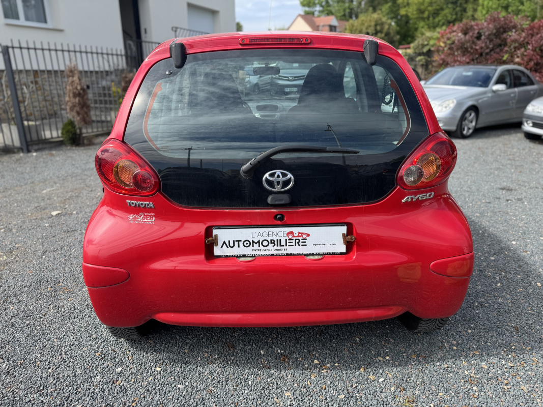 Toyota Toyota Aygo 2 — 7