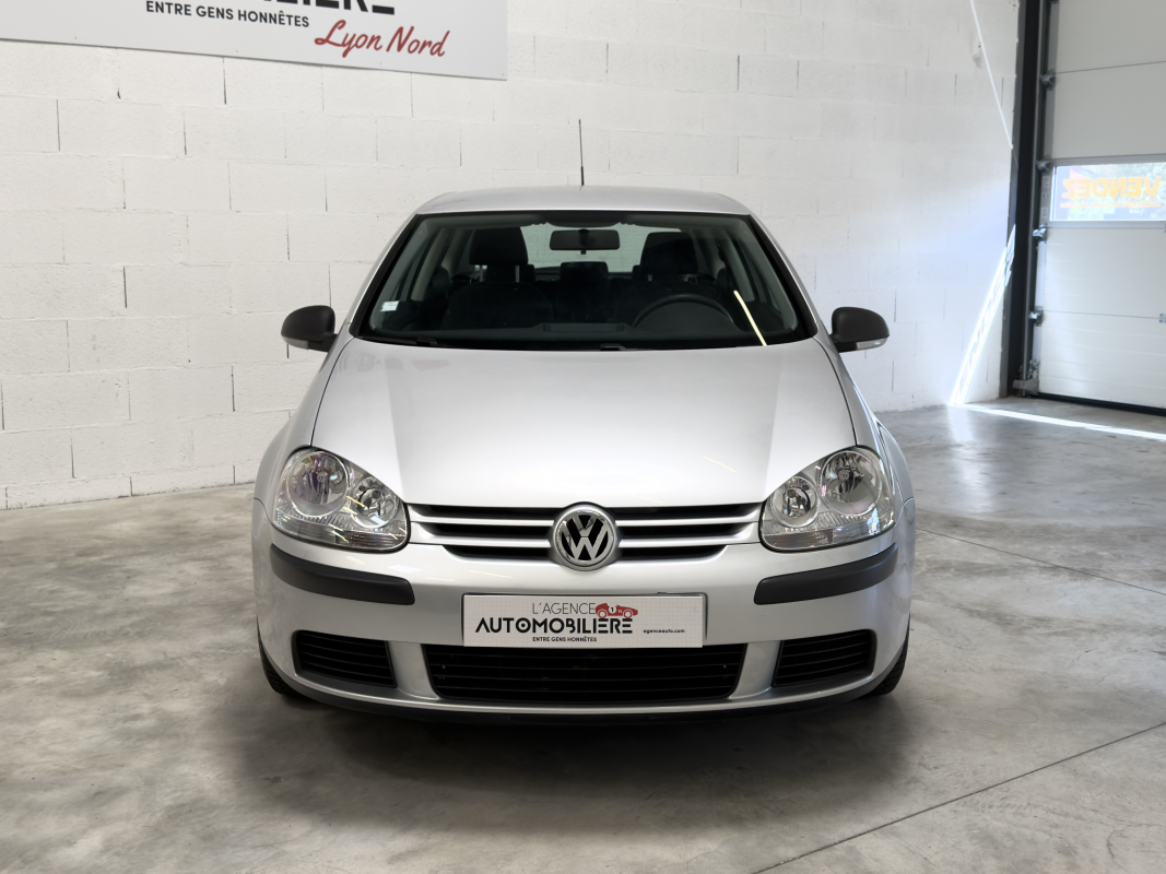 Volkswagen Golf — 2