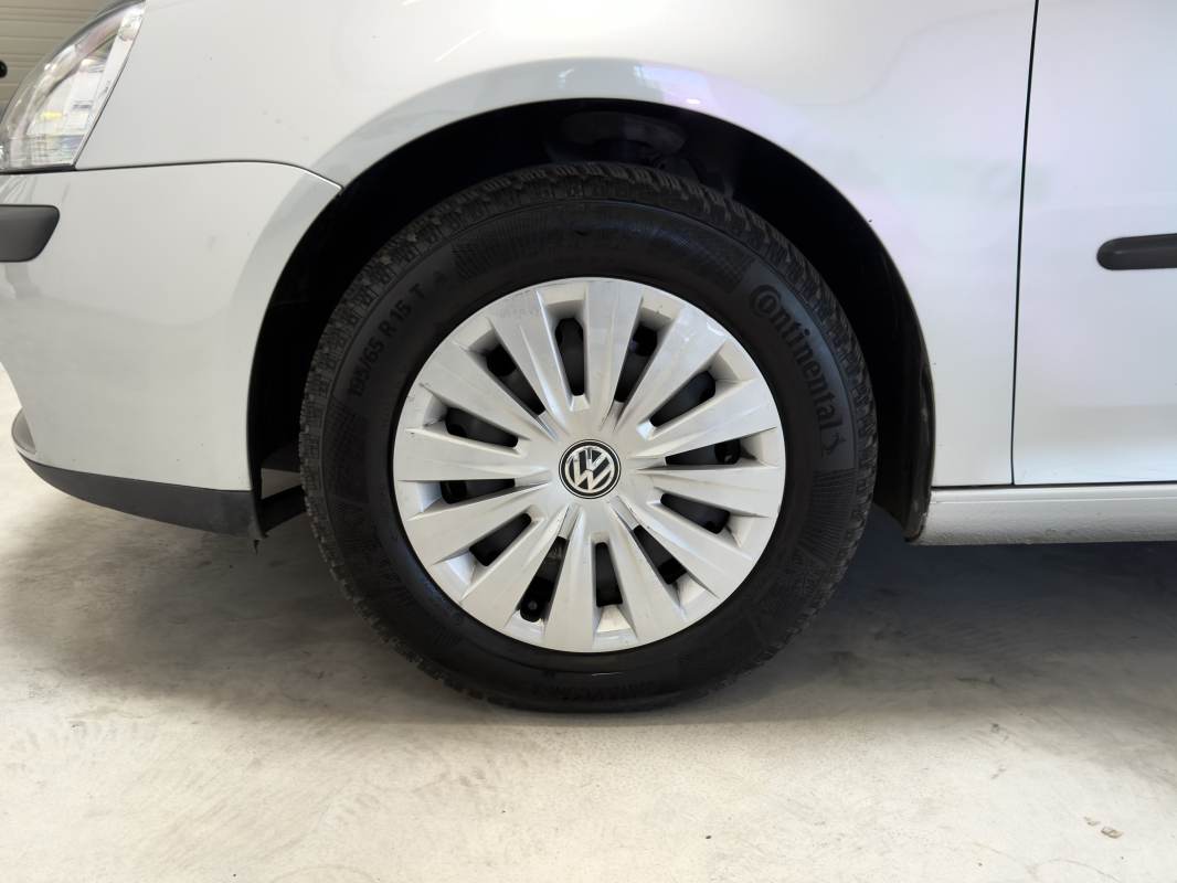 Volkswagen Golf — 7