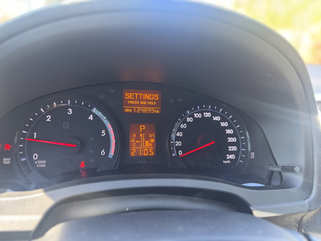 Toyota Avensis — 19