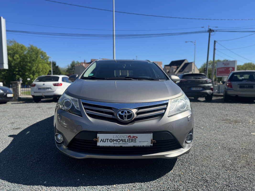 Toyota Avensis — 3