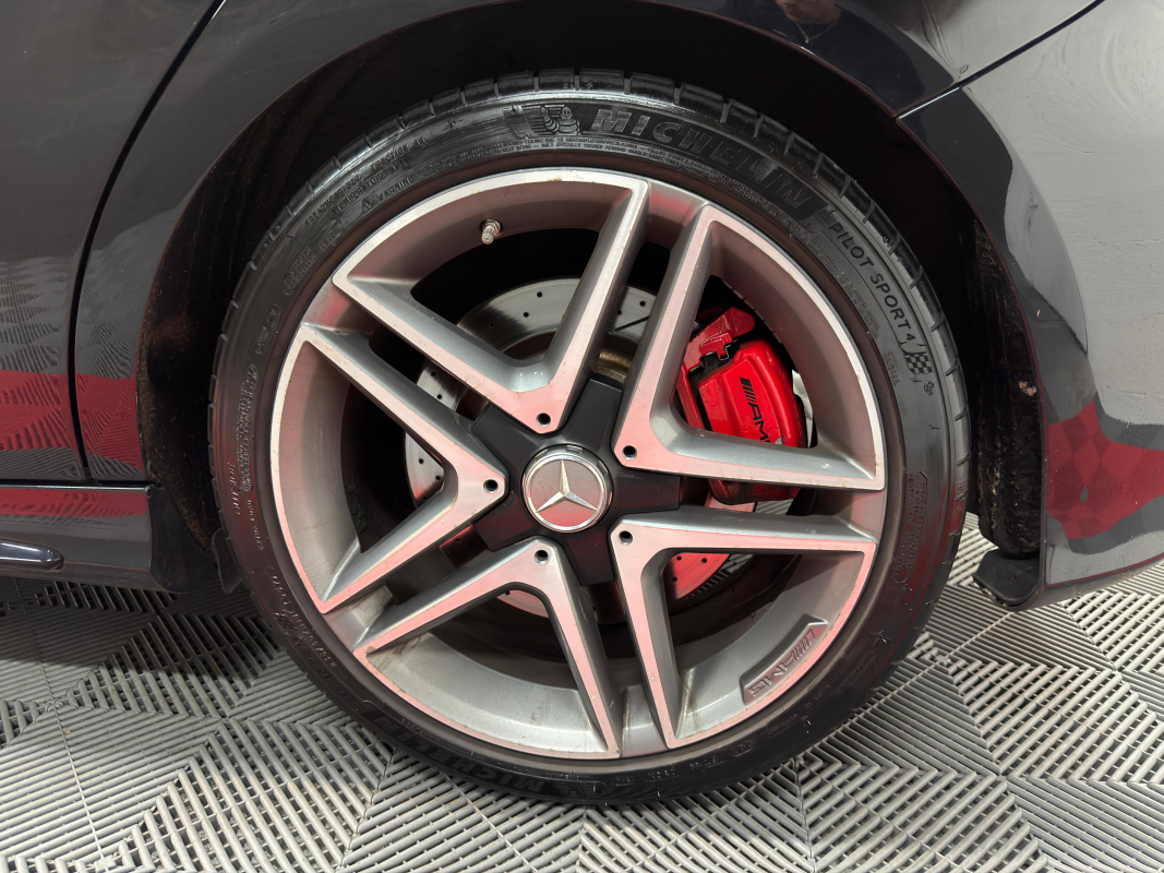 Mercedes Classe A — 30