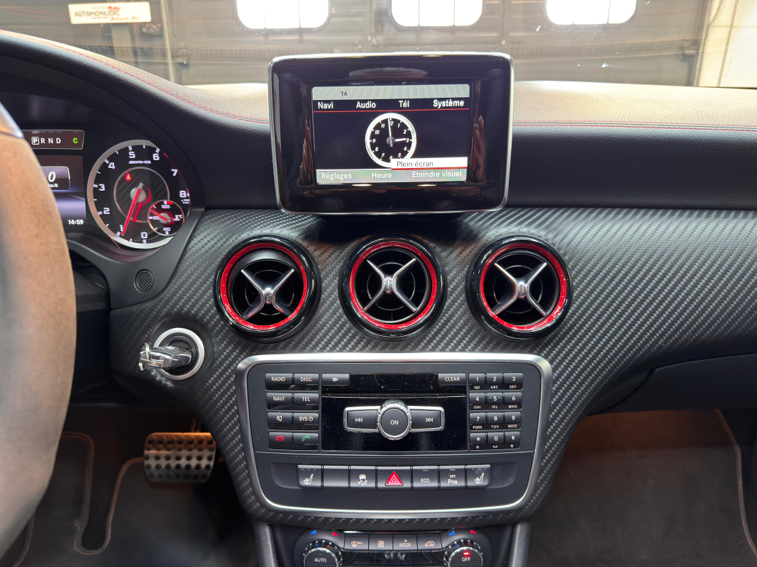 Mercedes Classe A — 16
