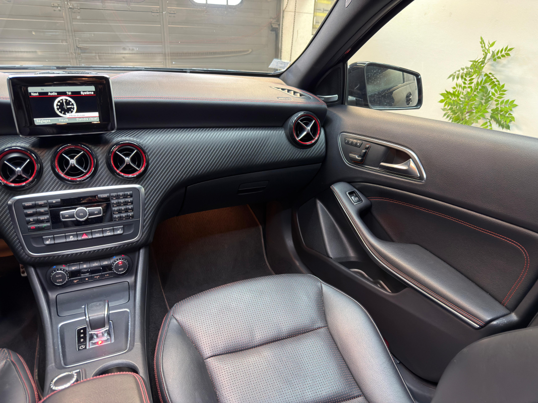 Mercedes Classe A — 15