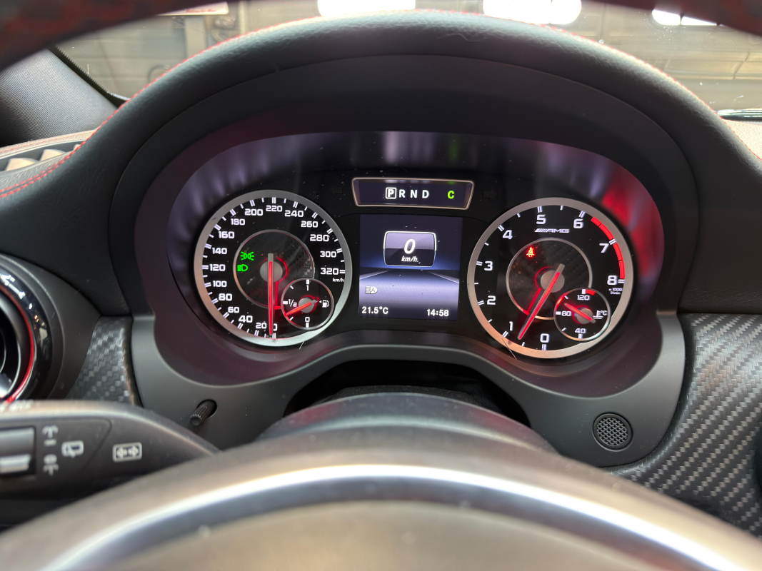 Mercedes Classe A — 12