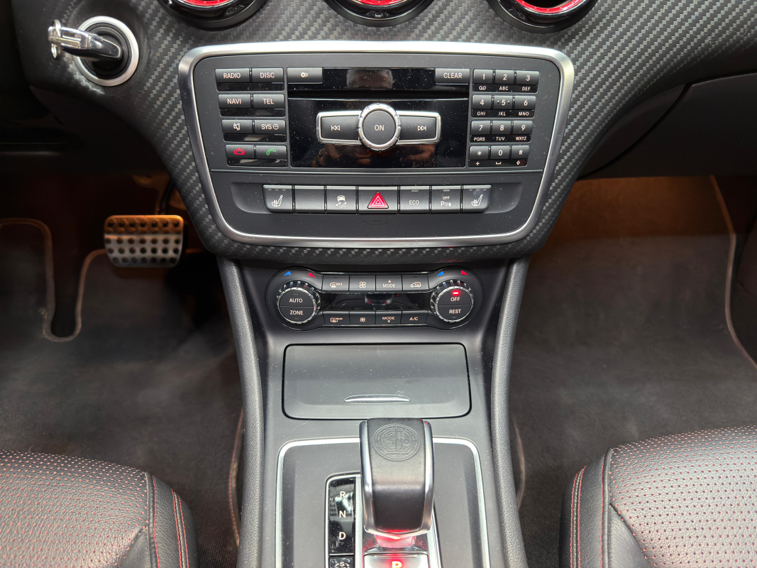Mercedes Classe A — 17