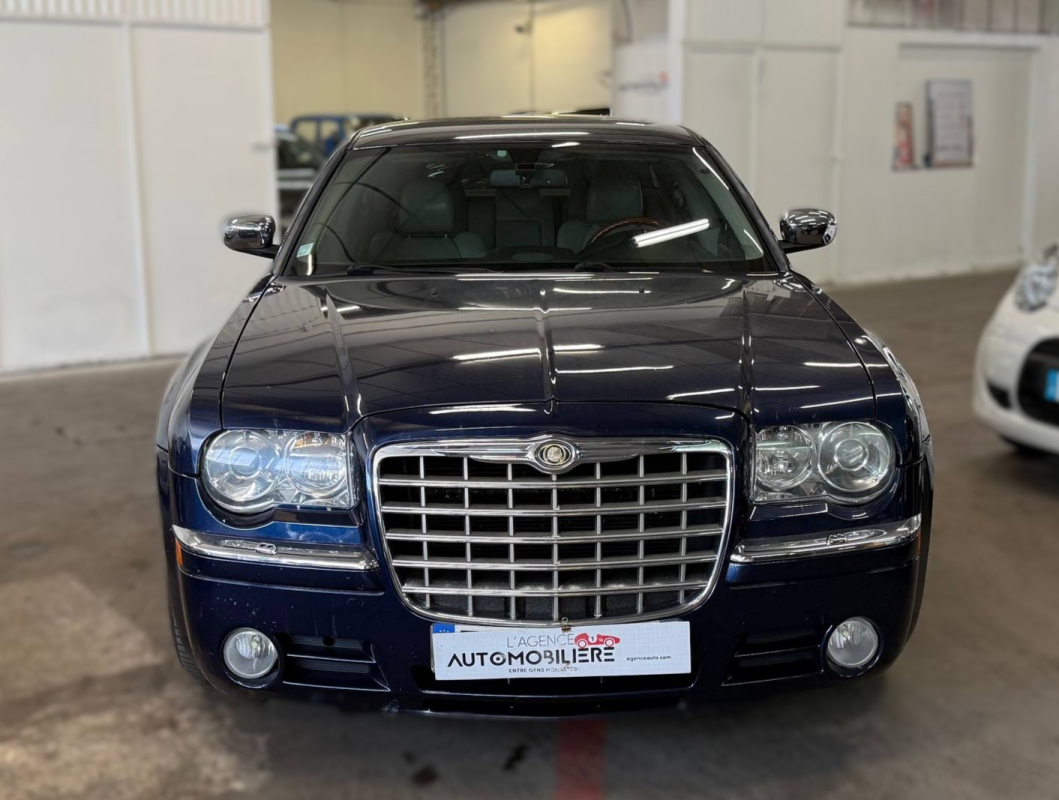 Chrysler 300 — 6