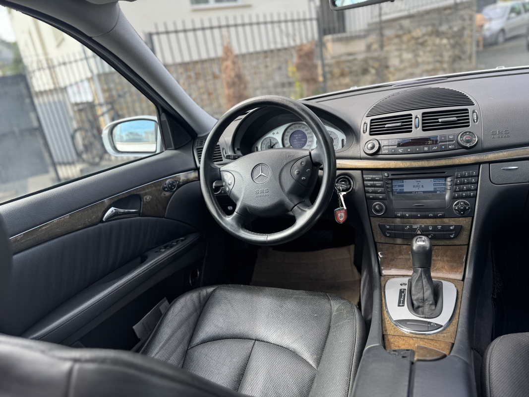 Mercedes Classe E — 17