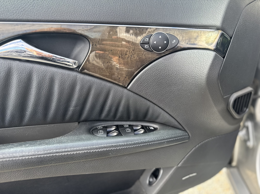 Mercedes Classe E — 24