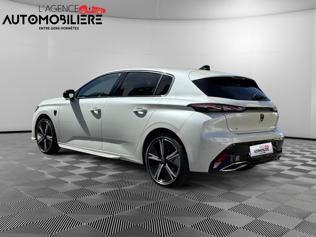 Peugeot 308 — 3