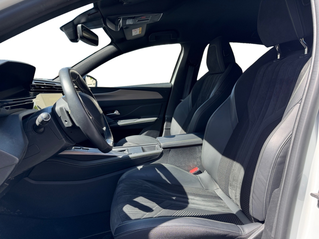Peugeot 308 — 10