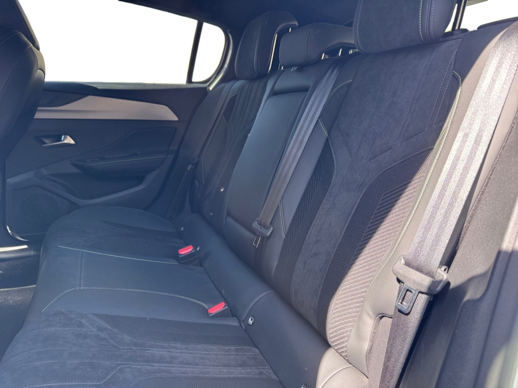 Peugeot 308 — 16