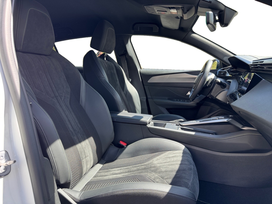 Peugeot 308 — 17