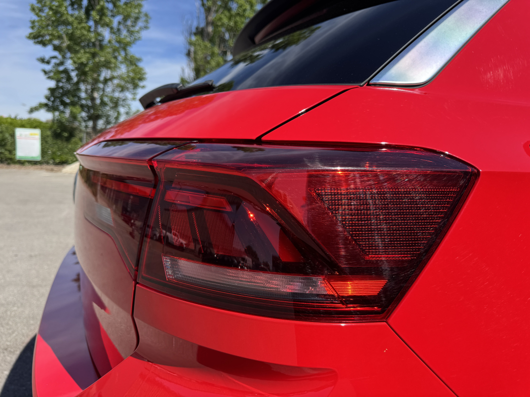 Volkswagen T-roc — 33