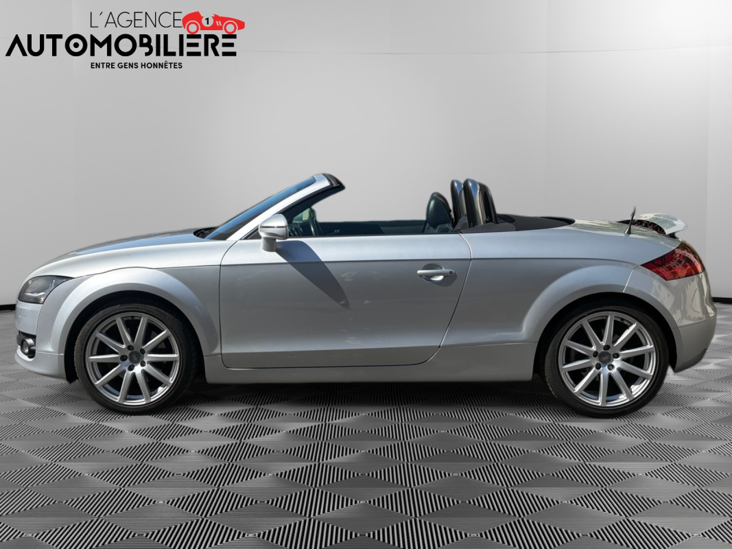 Audi TT Roadster — 2