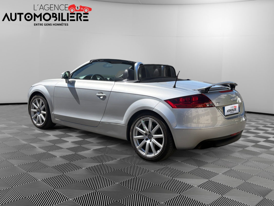 Audi TT Roadster — 4
