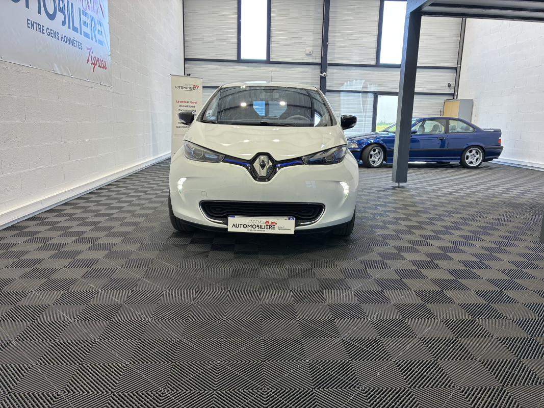 Renault Zoe — 3