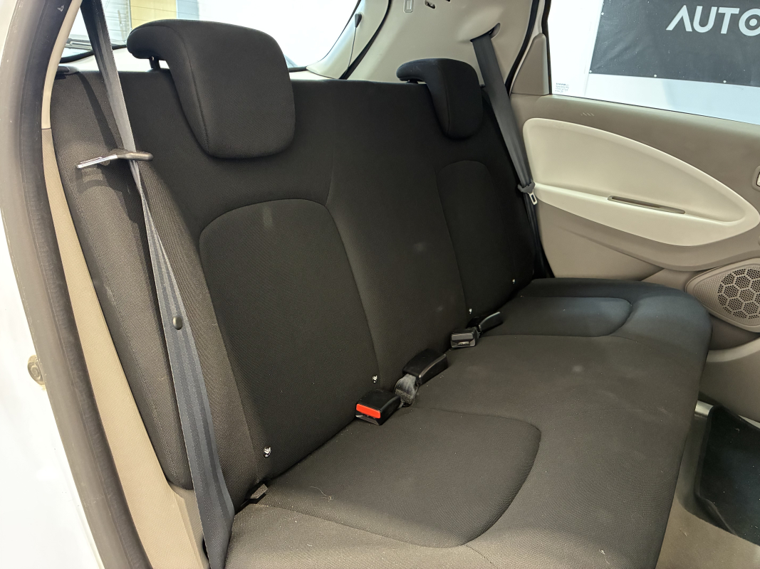 Renault Zoe — 18