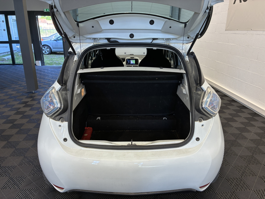 Renault Zoe — 27