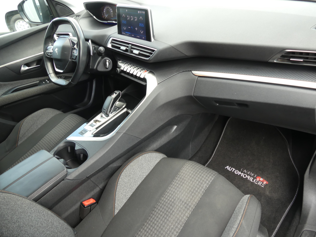 Peugeot 3008 — 14