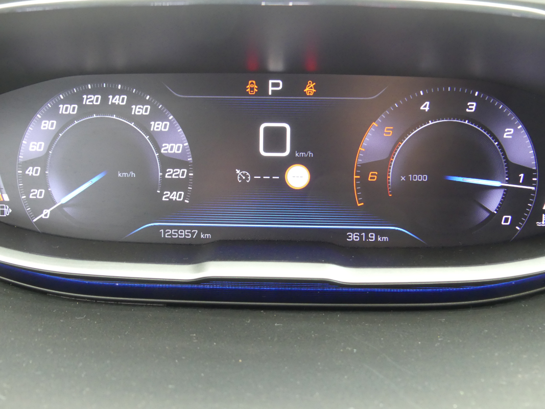 Peugeot 3008 — 24